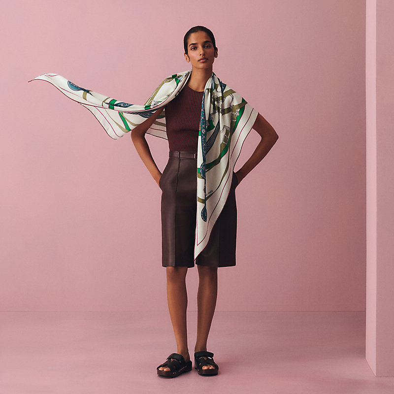 トライアングル ジェアン 《朝の散歩》 | Hermès - エルメス-公式サイト